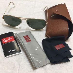Aviator Ray-Ban sunglasses 🕶